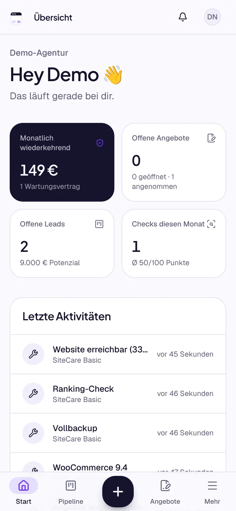 WebsiteNova auf dem Smartphone: Übersicht mit Umsatz, Angeboten und Leads